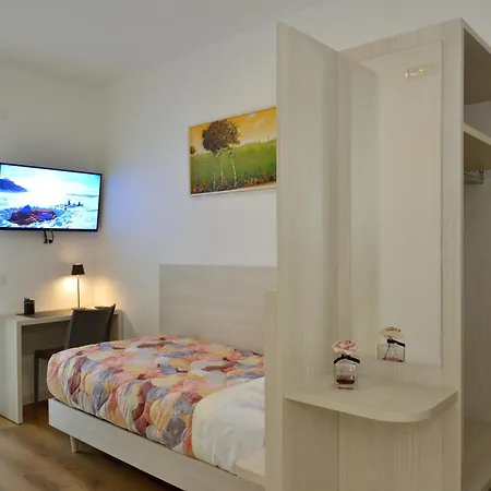 Alma Guest house *